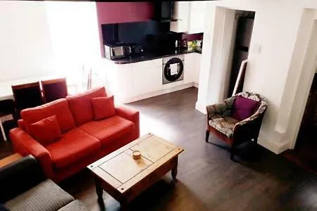 Semesterbostad 2 Bdrm House Off Whiteladies Free Parking Sleeps 6