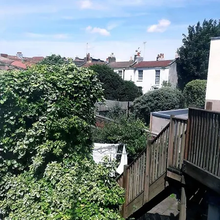 2 Bdrm House Off Whiteladies Free Parking Sleeps 6 * 布里斯托